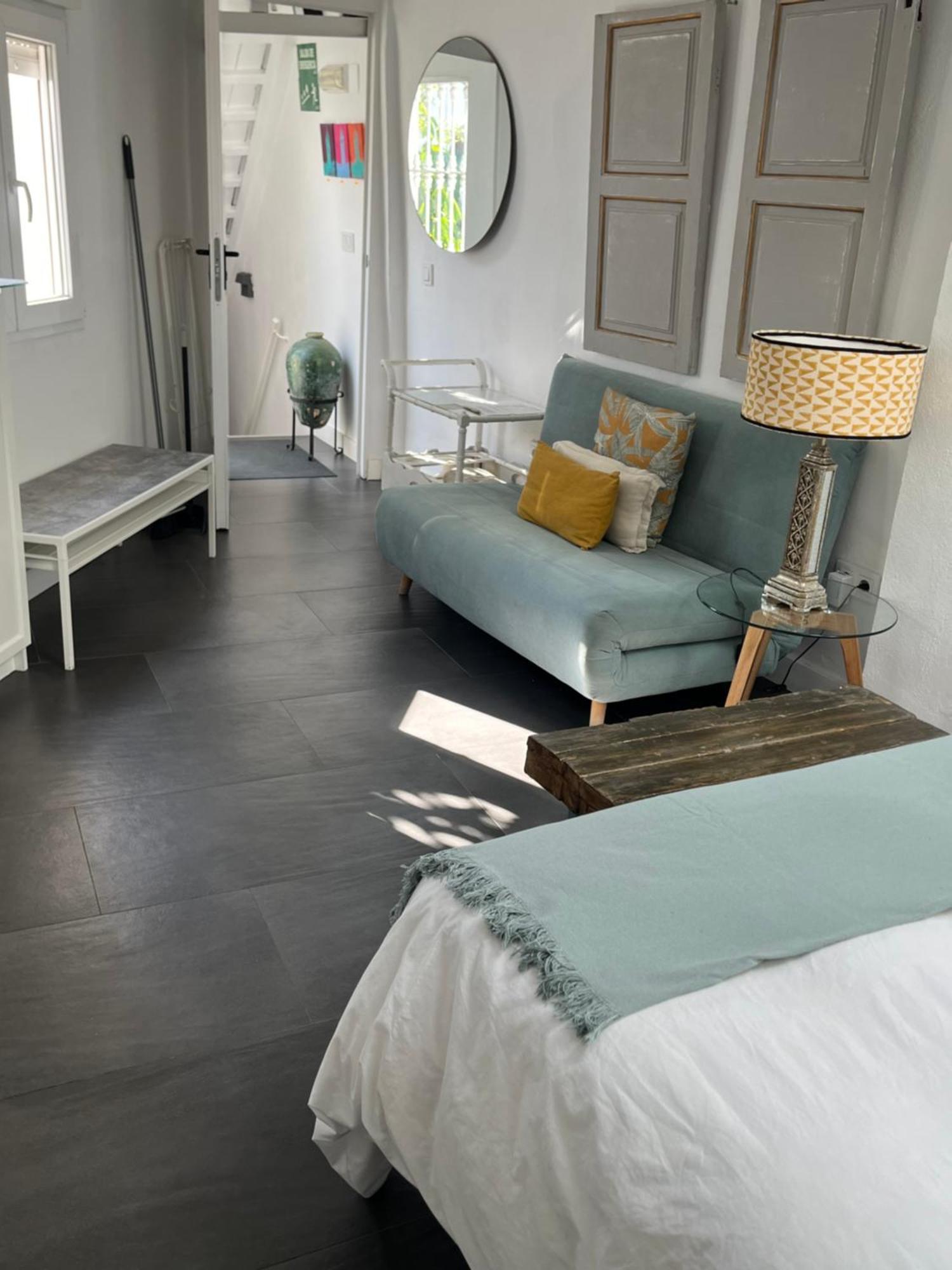 Ático Suite con terraza totalmente privada en pleno centro histórico de Sevilla Exterior foto